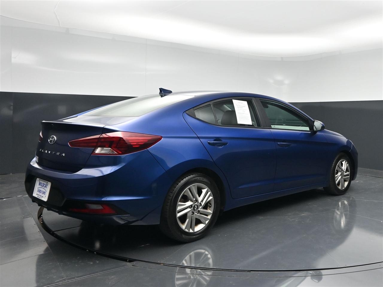 Hyundai Elantra Limited 2019