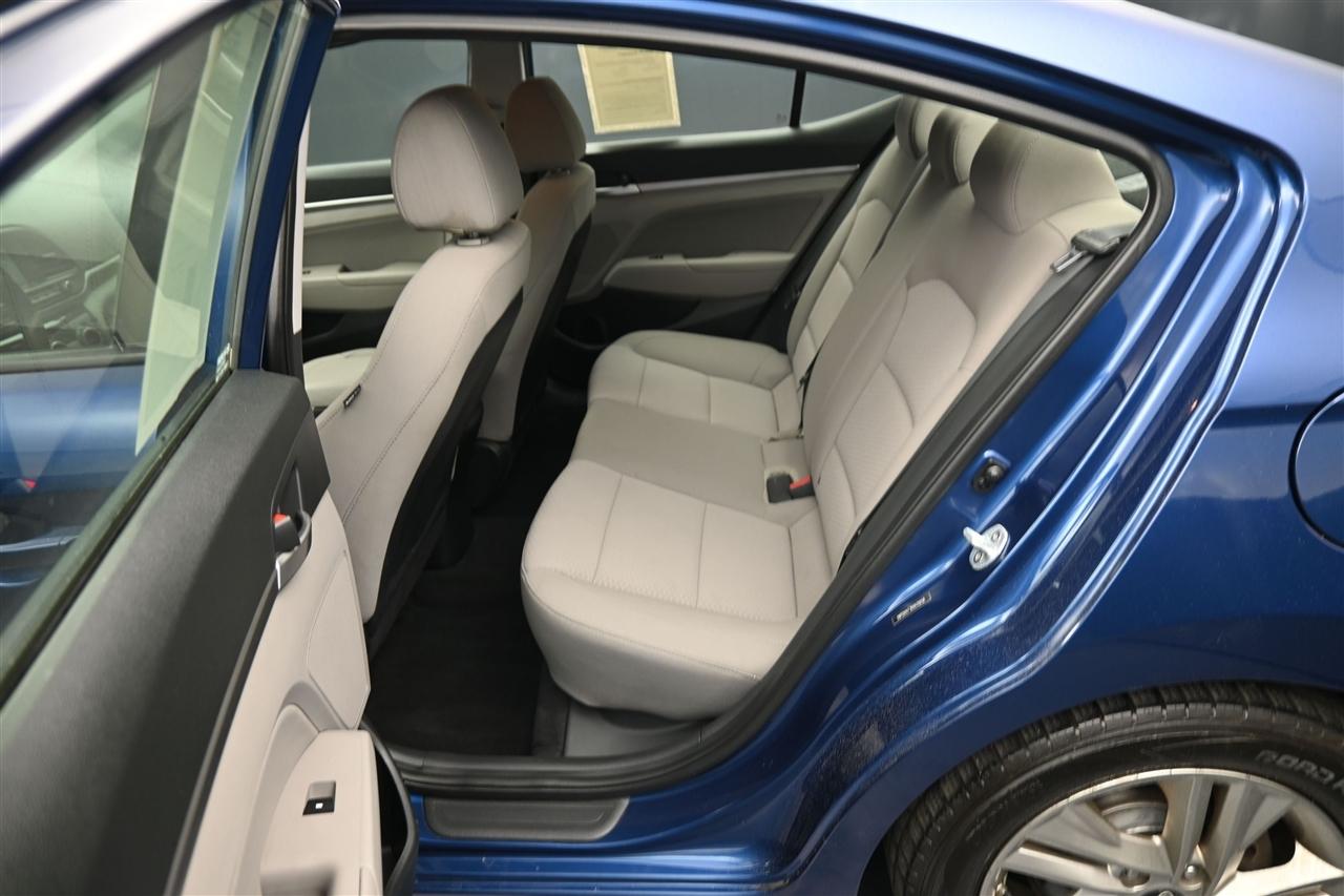 Hyundai Elantra Limited 2019