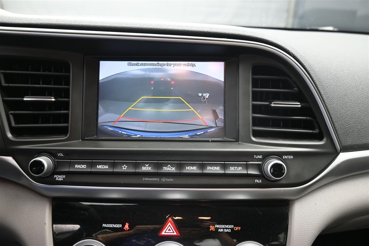 Hyundai Elantra Limited 2019