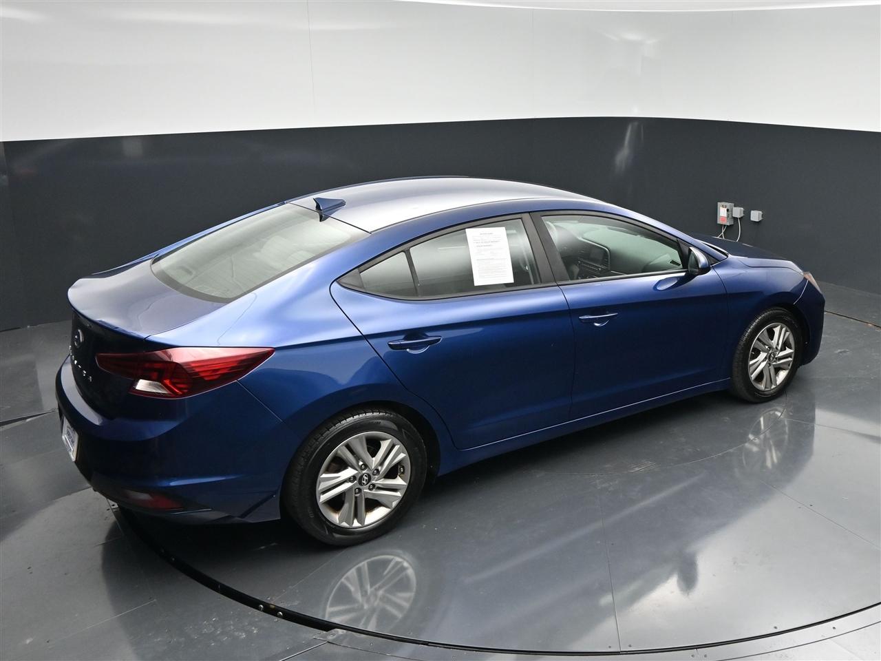 Hyundai Elantra Limited 2019