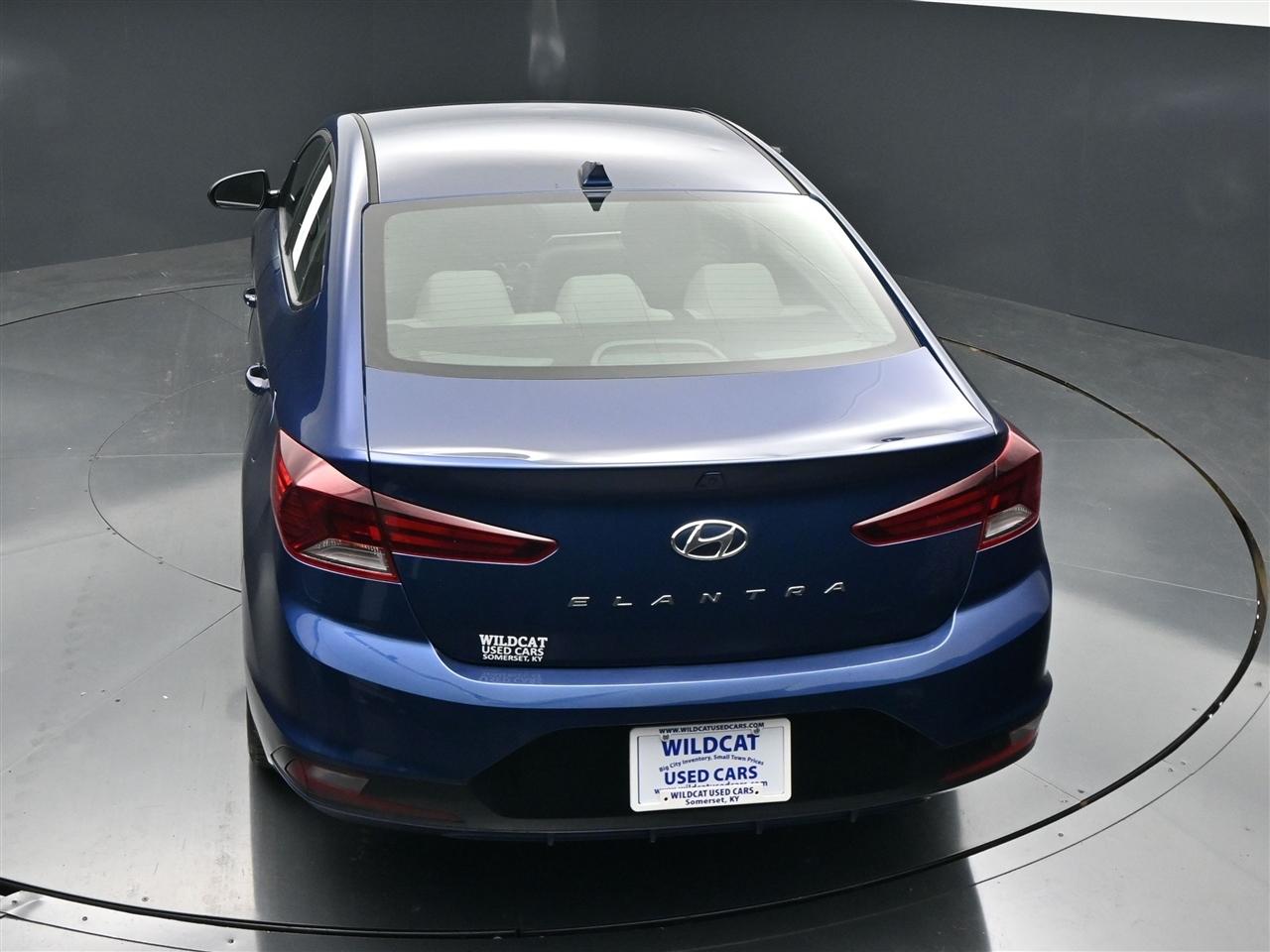 Hyundai Elantra Limited 2019