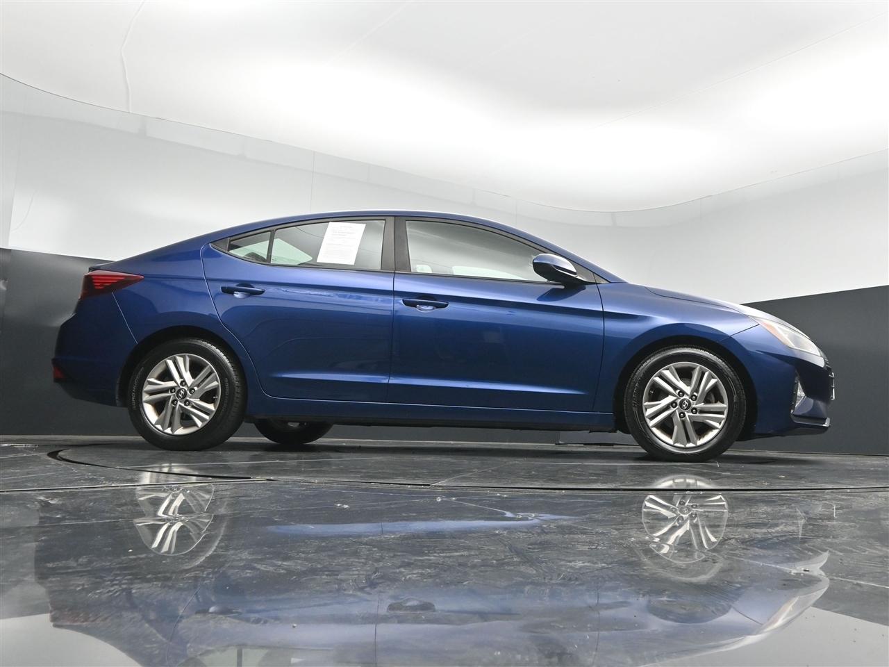 Hyundai Elantra Limited 2019