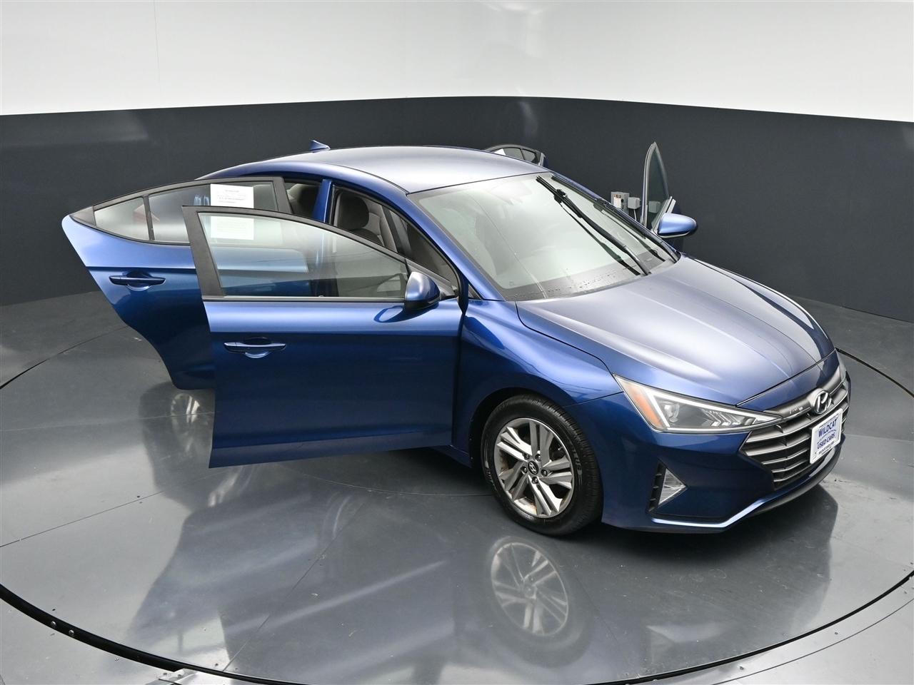 Hyundai Elantra Limited 2019