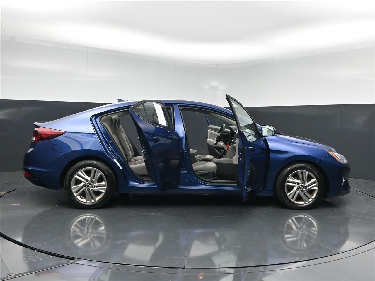 Hyundai Elantra Limited 2019
