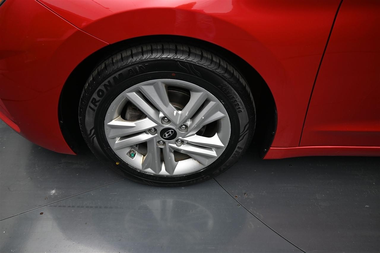 Hyundai Elantra Limited 2020