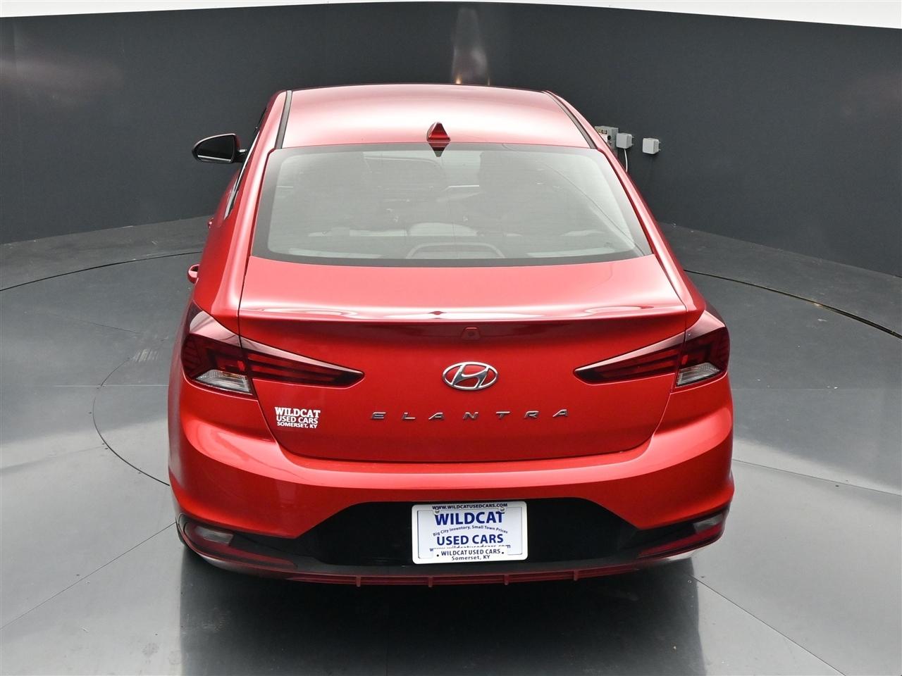 Hyundai Elantra Limited 2020