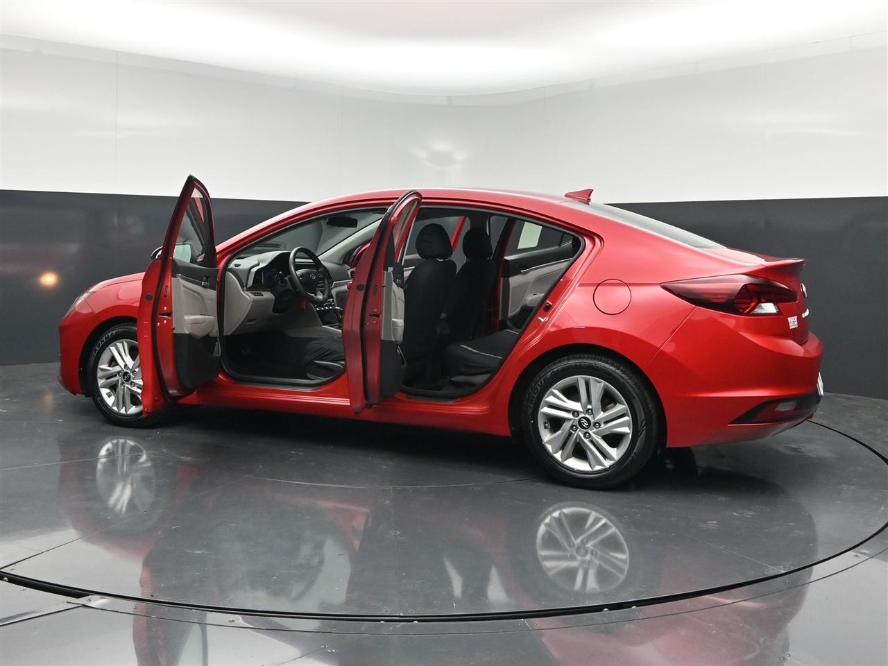 Hyundai Elantra Limited 2020