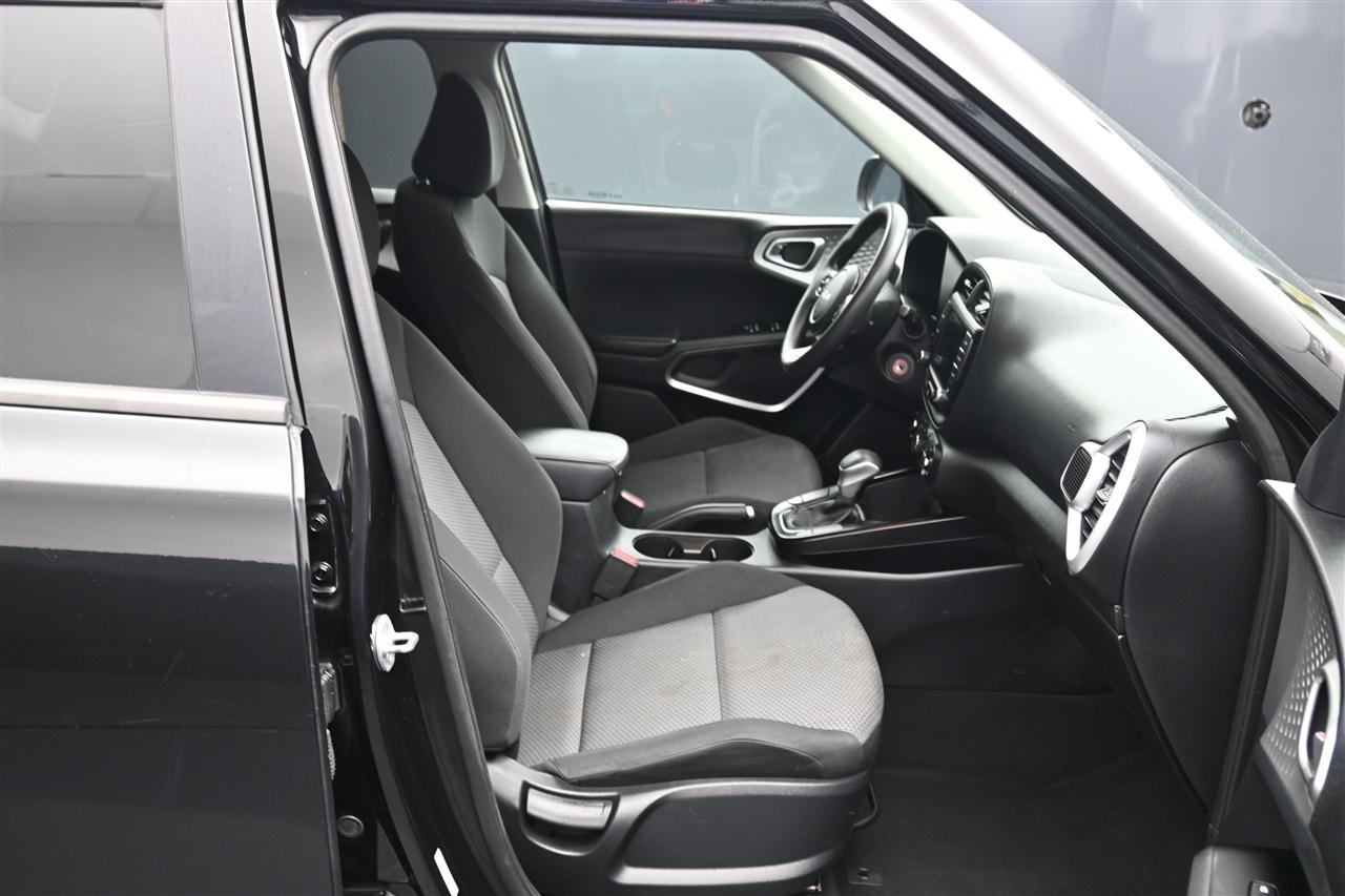 Kia Soul LX CVT 2022