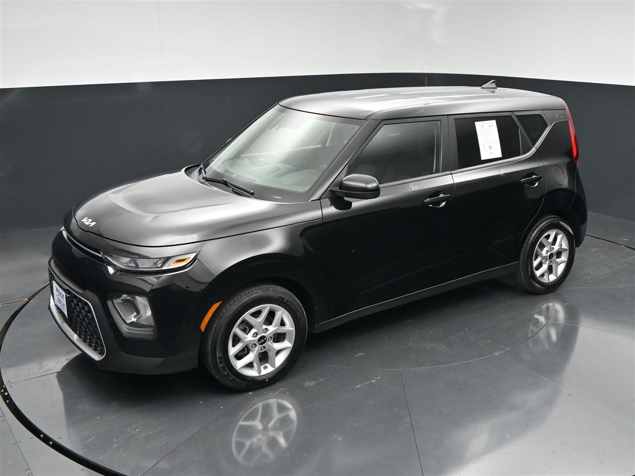 Kia Soul LX CVT 2022