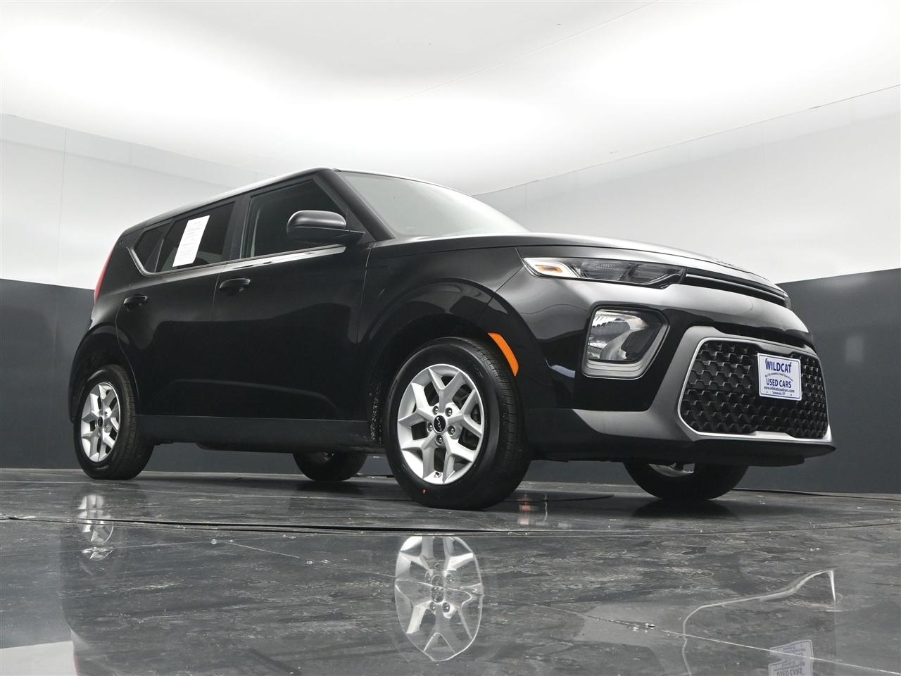 Kia Soul LX CVT 2022