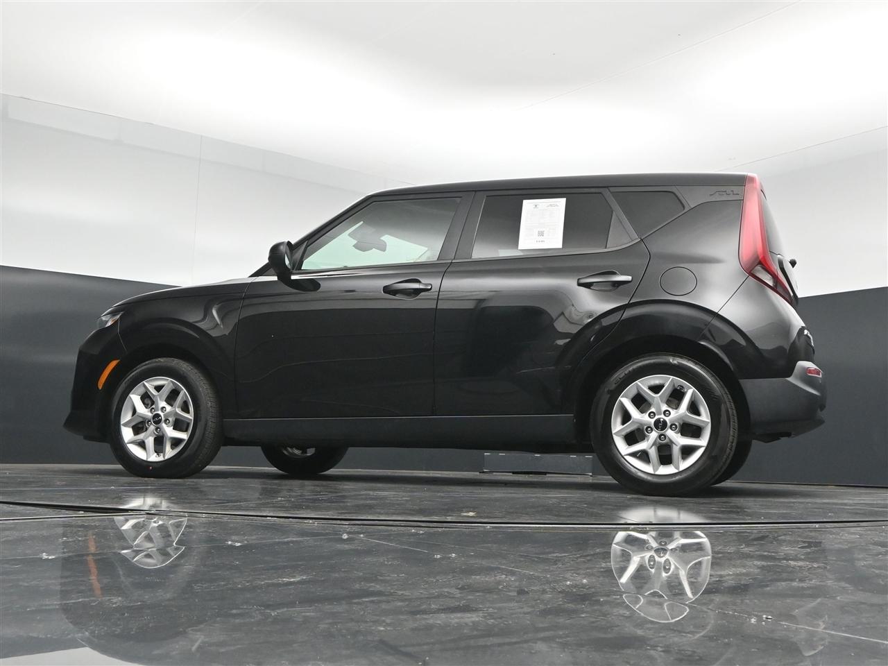 Kia Soul LX CVT 2022