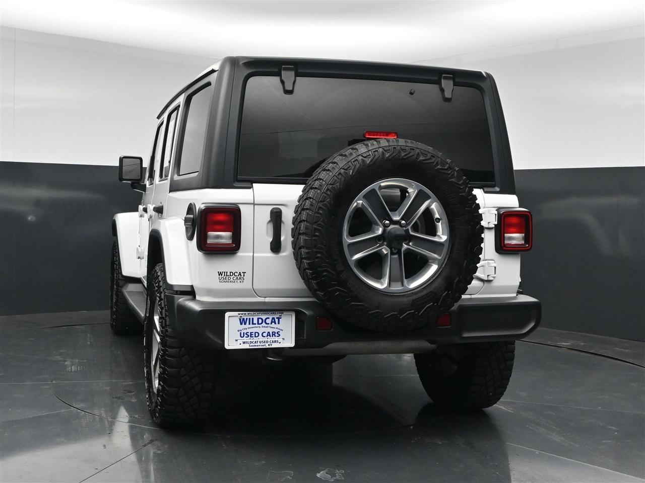 Jeep Wrangler Unlimited Sahara 2021