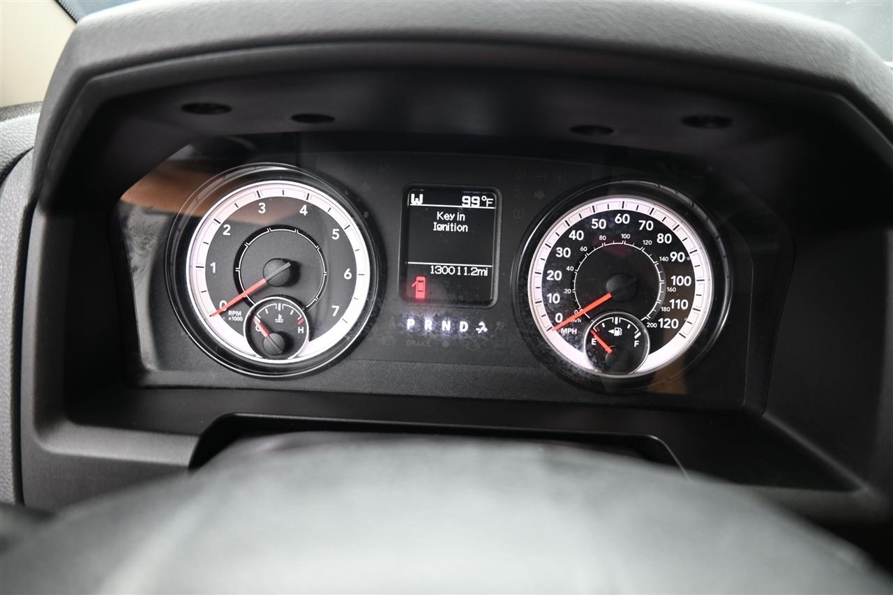 RAM 1500 Classic Tradesman Crew Cab SWB 2WD 2019