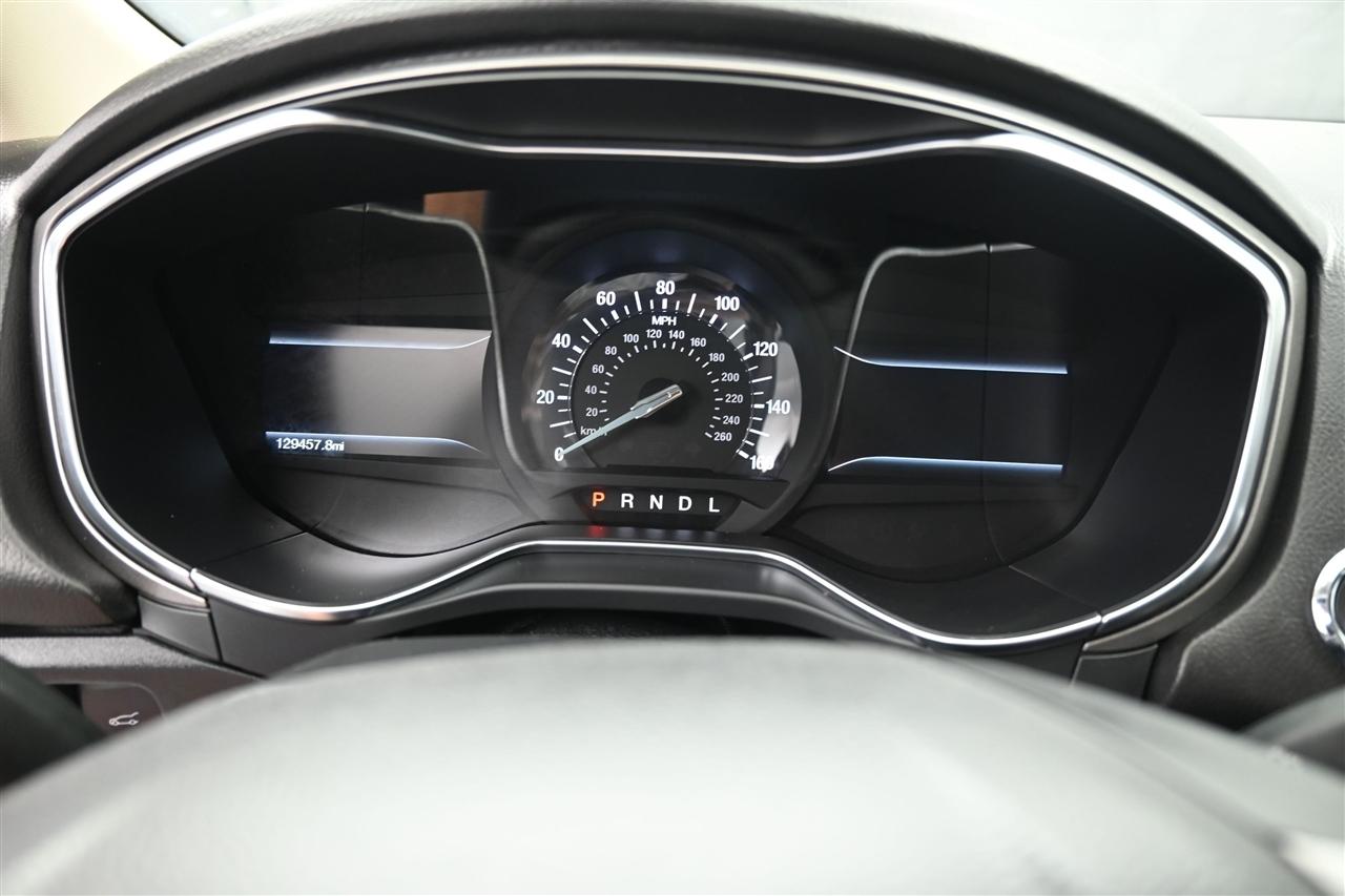 Ford Fusion SE 2017