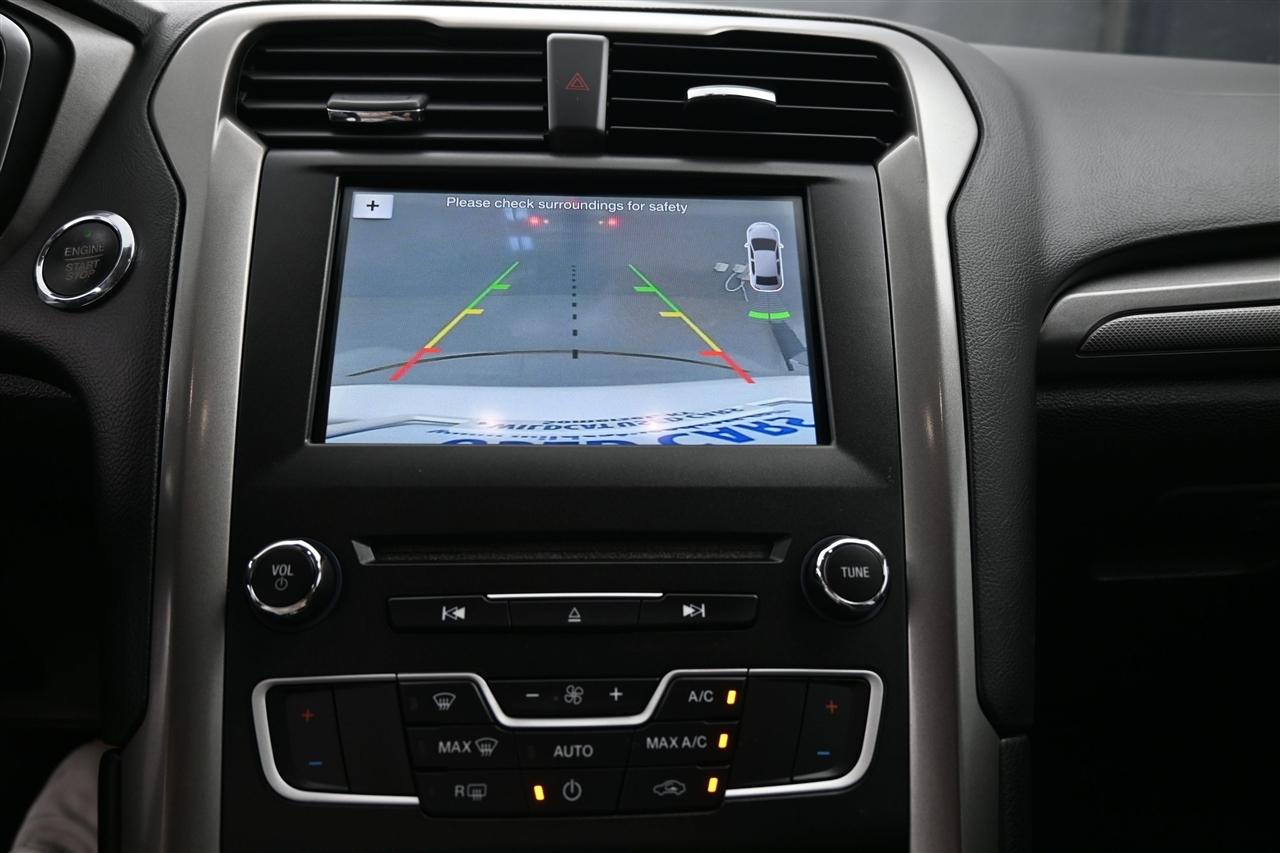 Ford Fusion SE 2017