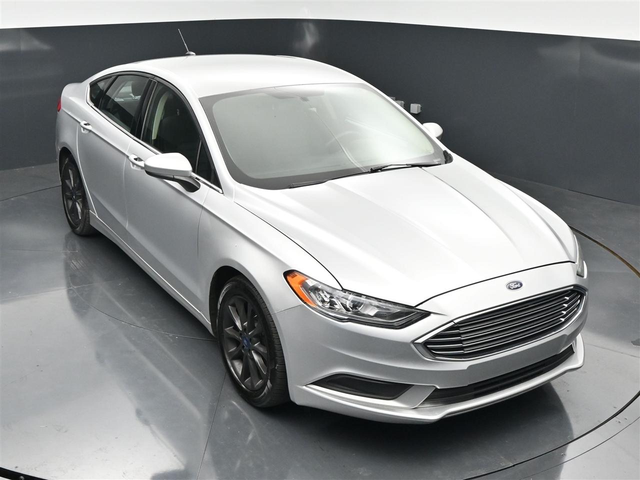 Ford Fusion SE 2017