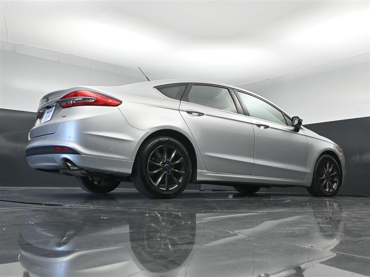Ford Fusion SE 2017