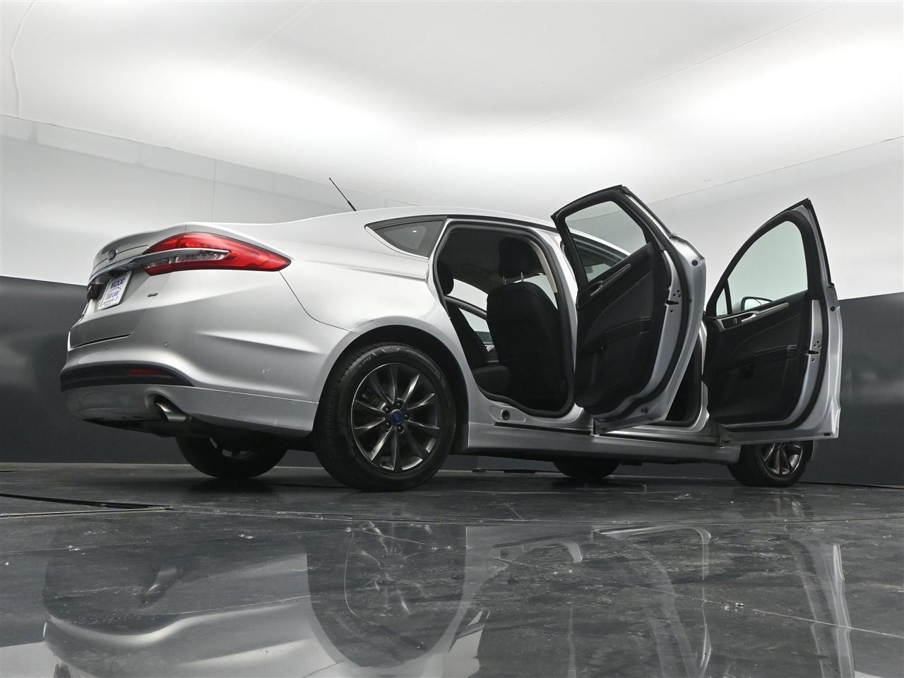 Ford Fusion SE 2017