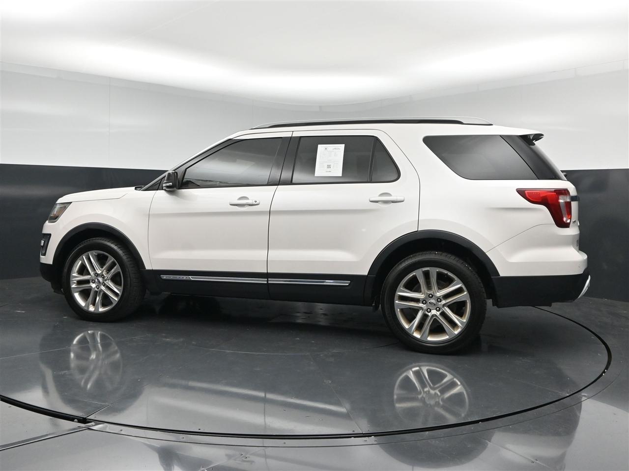 Ford Explorer XLT 4WD 2017