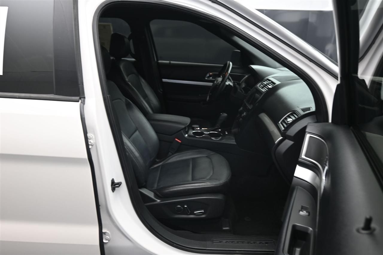 Ford Explorer XLT 4WD 2017