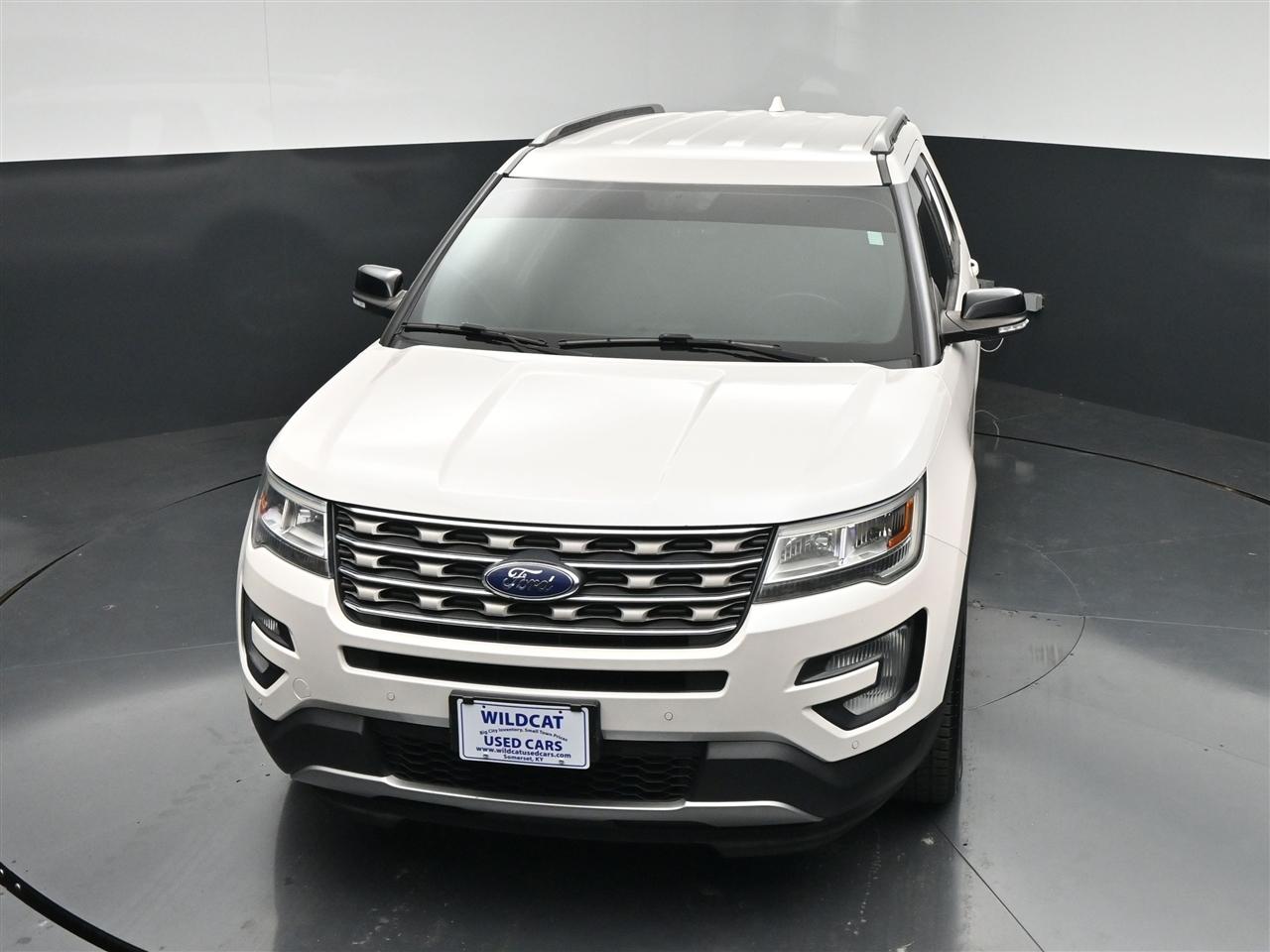 Ford Explorer XLT 4WD 2017