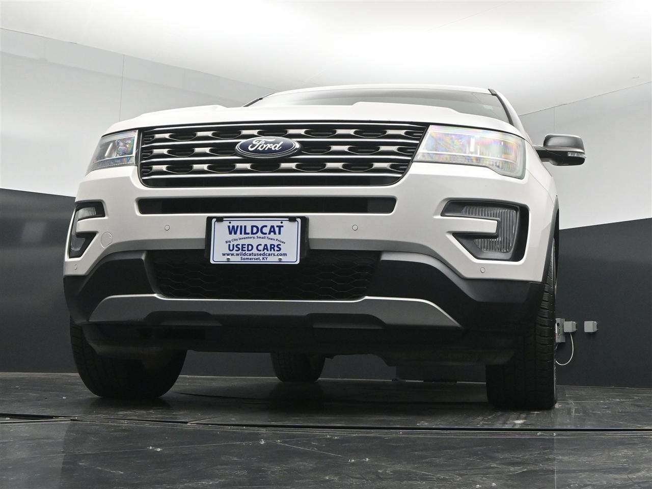 Ford Explorer XLT 4WD 2017