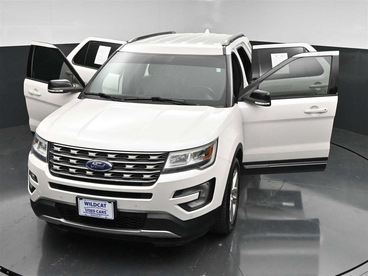 Ford Explorer XLT 4WD 2017