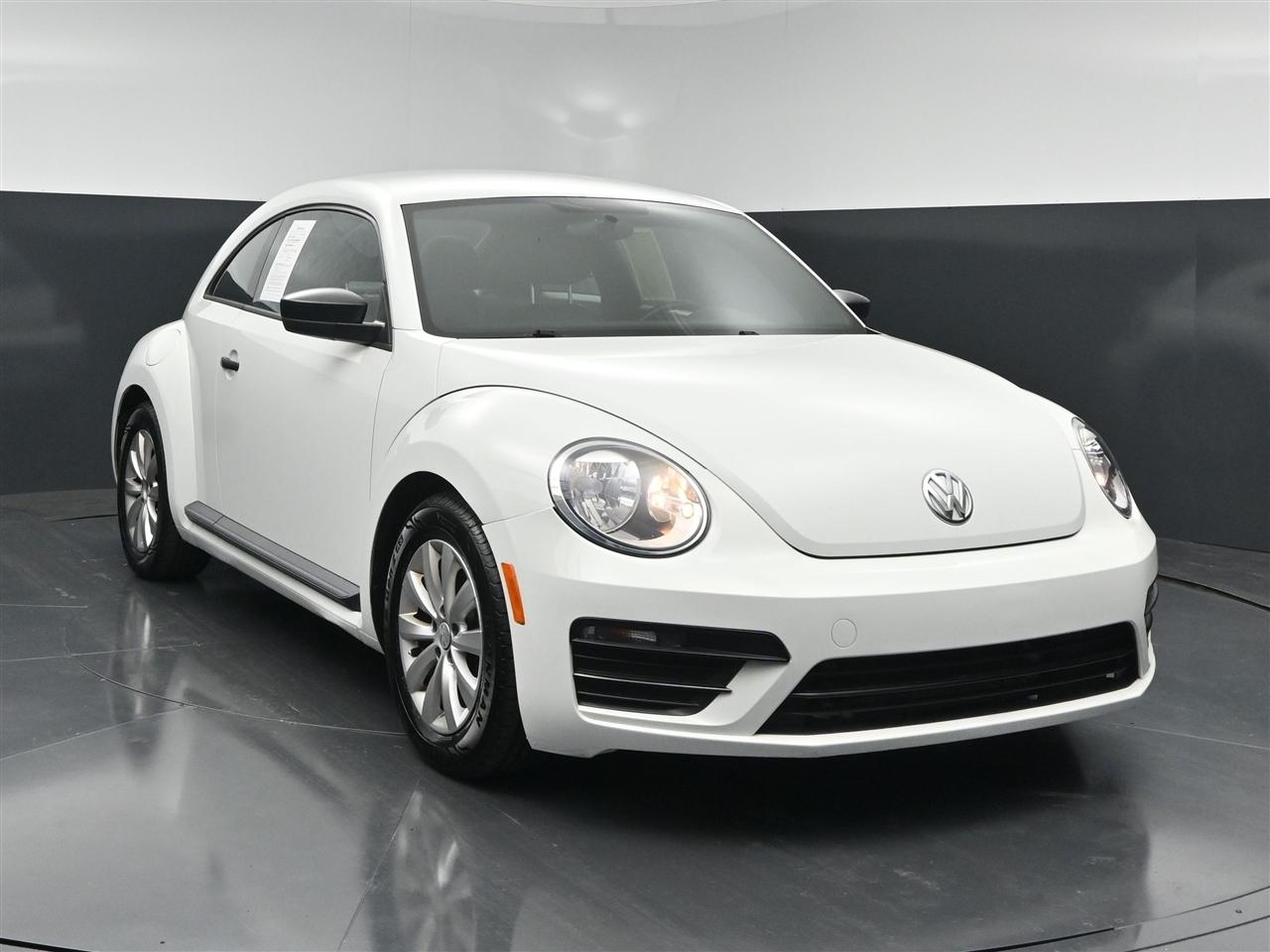 Volkswagen Beetle 2.0T S 2018