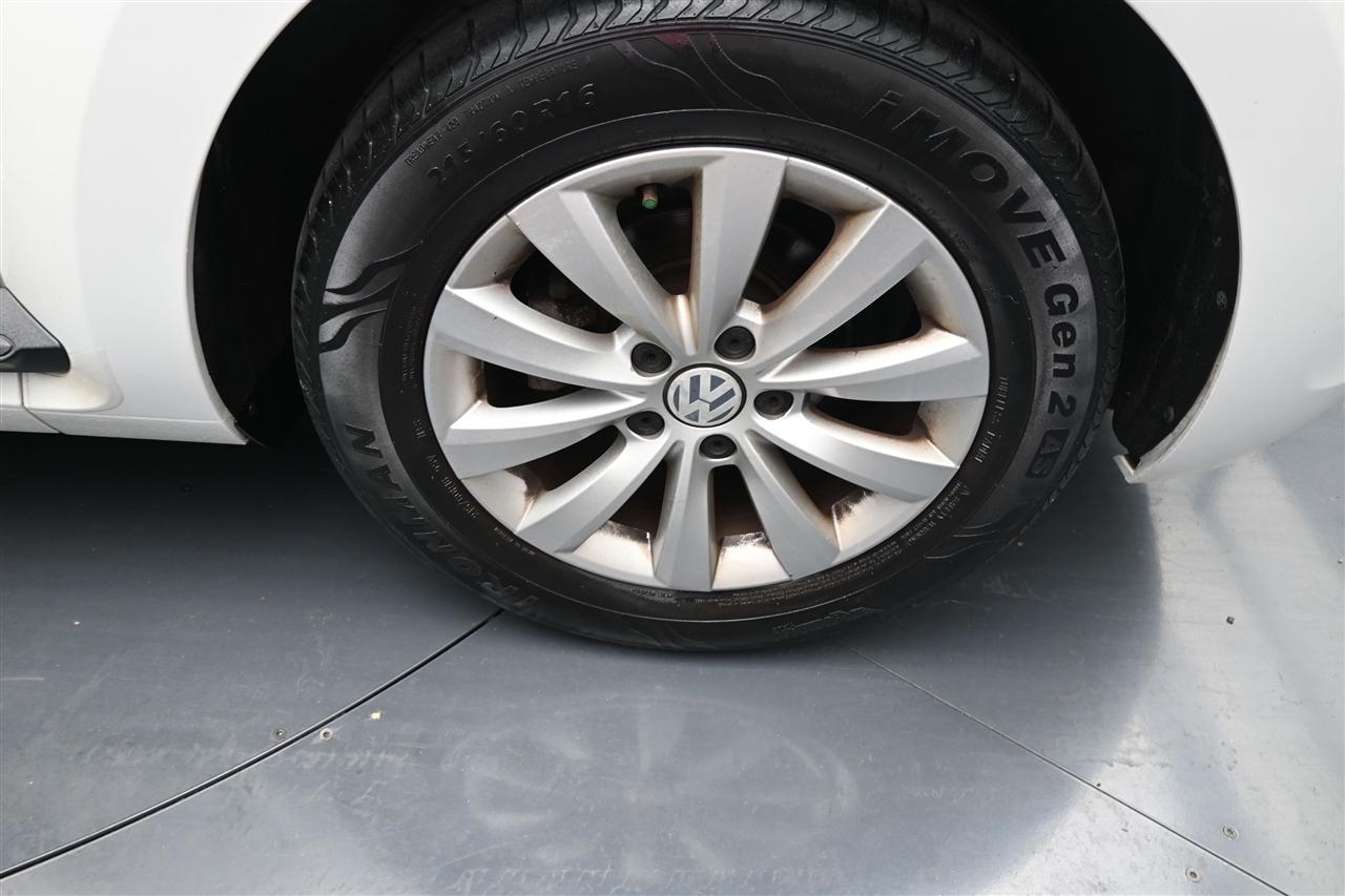 Volkswagen Beetle 2.0T S 2018