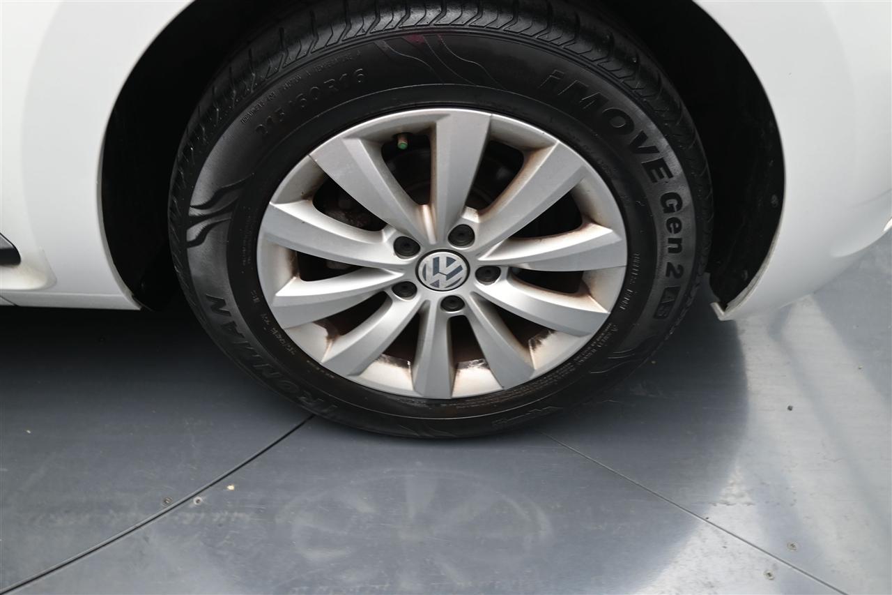 Volkswagen Beetle 2.0T S 2018