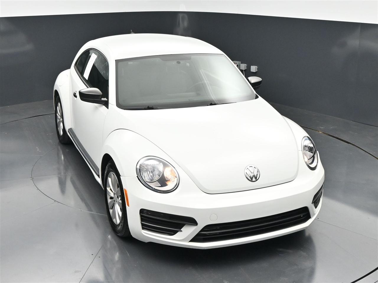 Volkswagen Beetle 2.0T S 2018