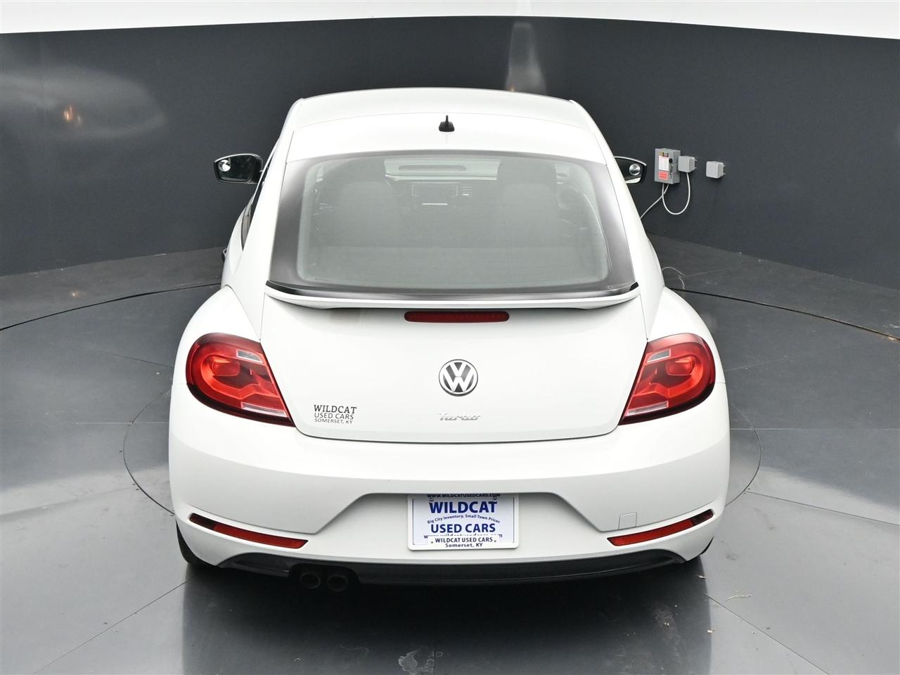 Volkswagen Beetle 2.0T S 2018