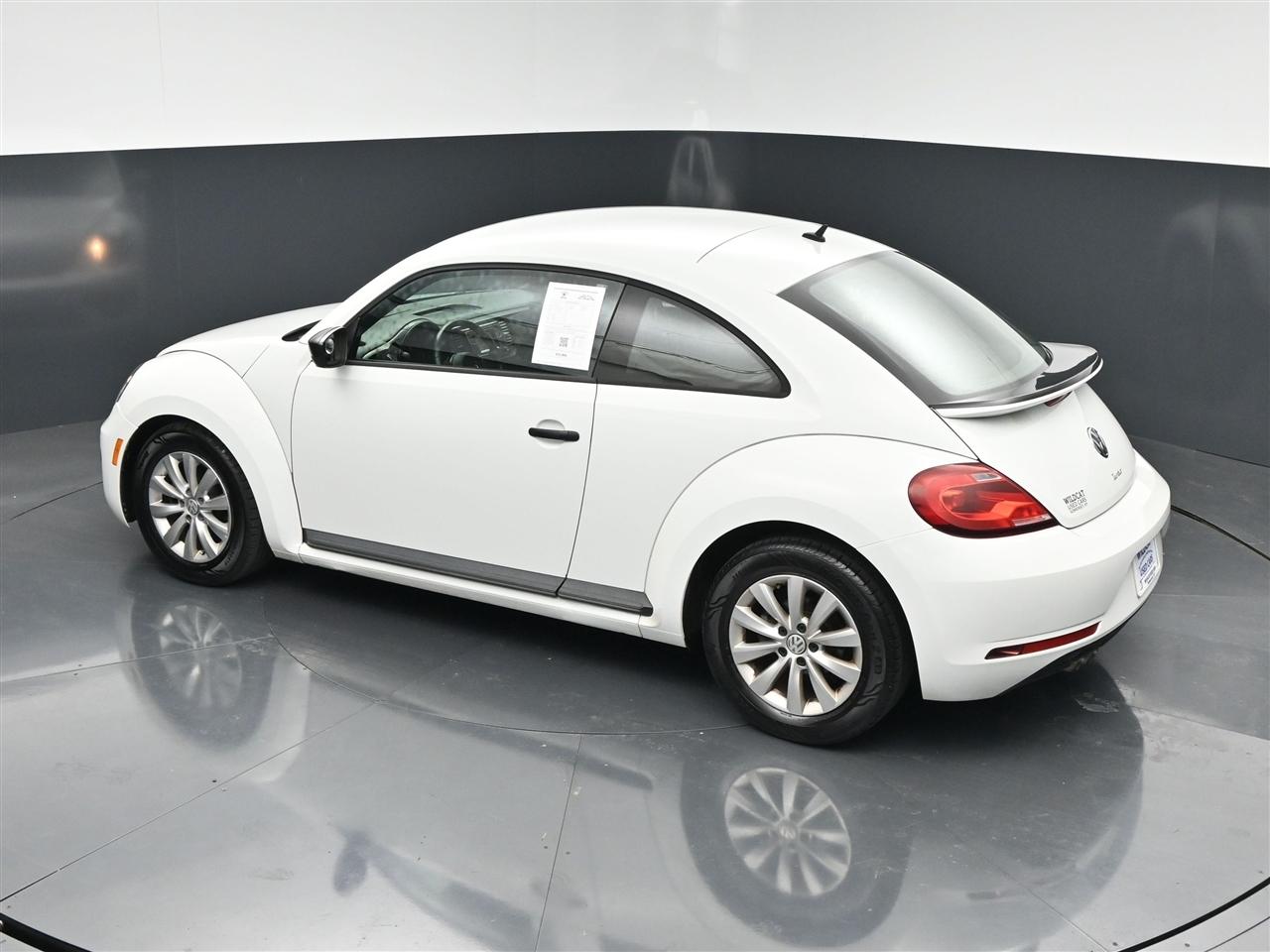 Volkswagen Beetle 2.0T S 2018