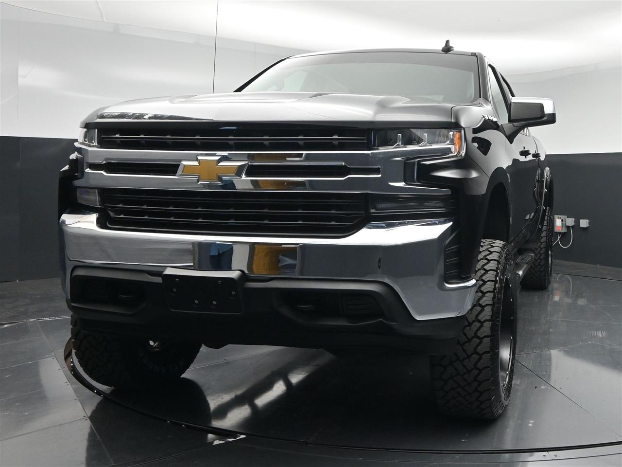 Chevrolet Silverado 1500 LT Crew Cab 4WD 2019