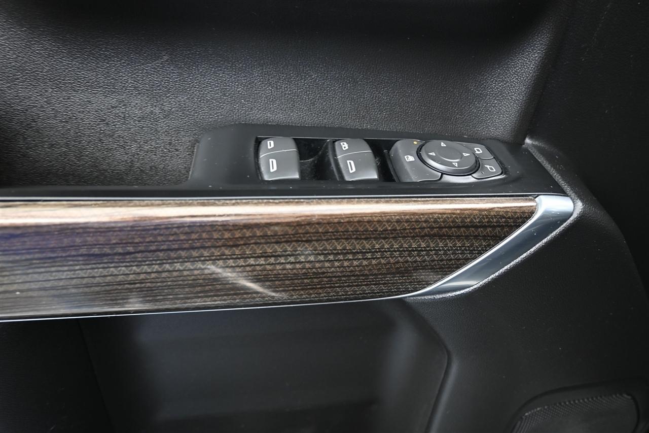 Chevrolet Silverado 1500 LT Crew Cab 4WD 2019