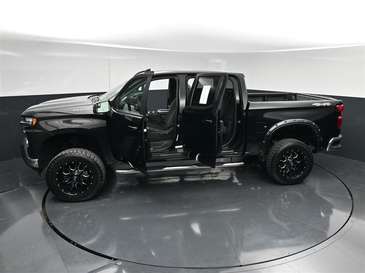 Chevrolet Silverado 1500 LT Crew Cab 4WD 2019