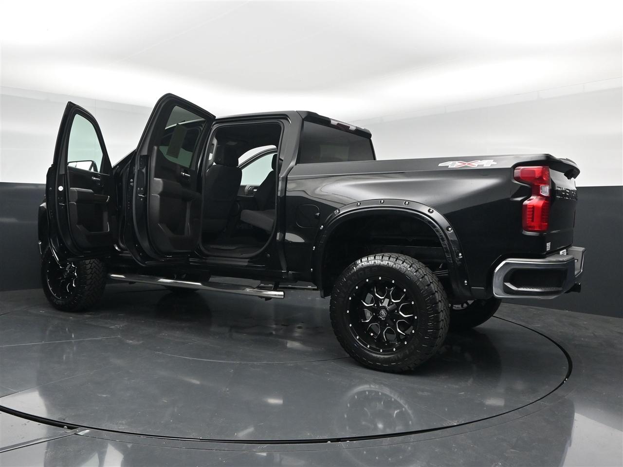 Chevrolet Silverado 1500 LT Crew Cab 4WD 2019