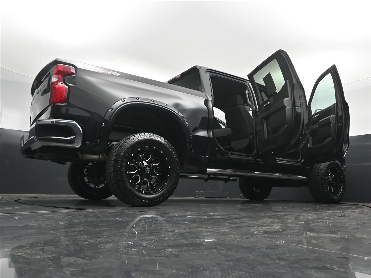 Chevrolet Silverado 1500 LT Crew Cab 4WD 2019