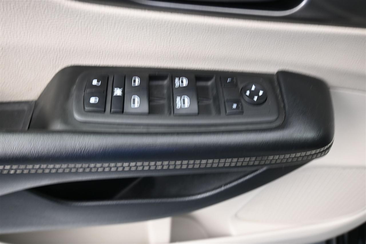 Chrysler Pacifica Touring L 2023