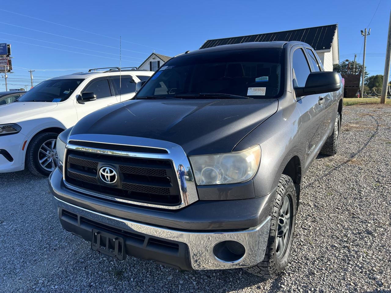 Toyota Tundra Tundra-Grade Double Cab 4.6L 4WD 2013