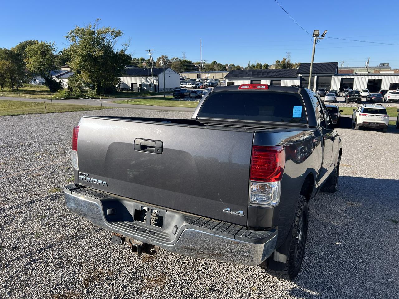 Toyota Tundra Tundra-Grade Double Cab 4.6L 4WD 2013