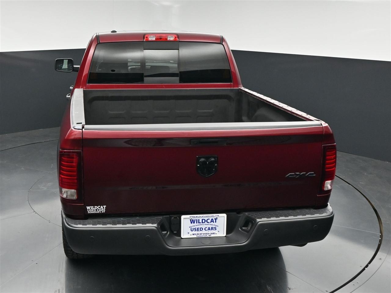 RAM 1500 SLT Quad Cab 4WD 2021