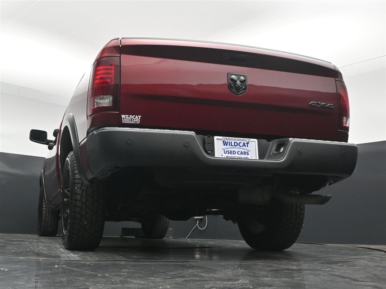 RAM 1500 SLT Quad Cab 4WD 2021