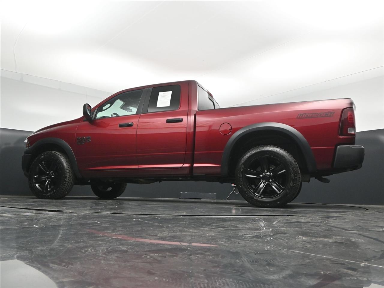 RAM 1500 SLT Quad Cab 4WD 2021