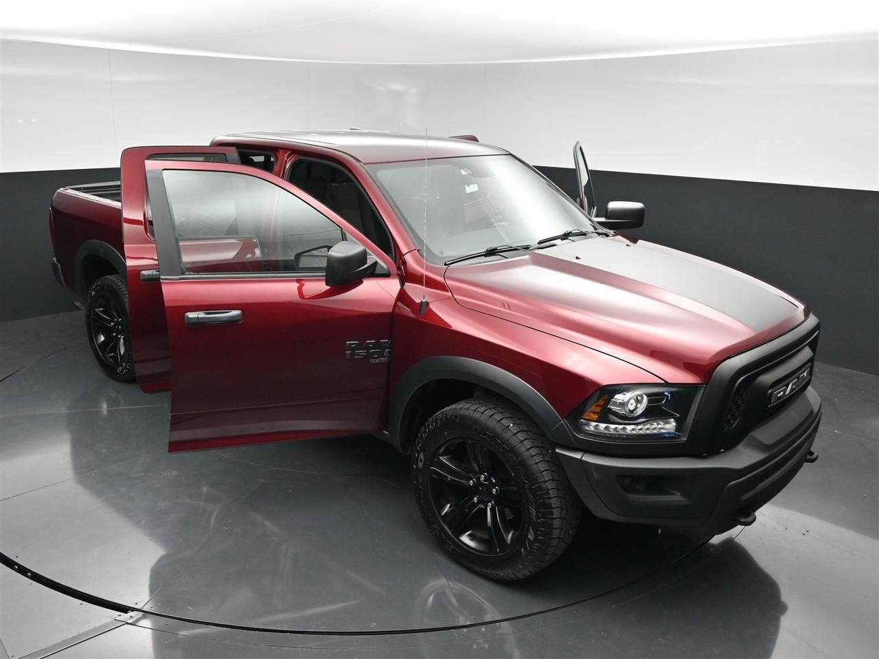 RAM 1500 SLT Quad Cab 4WD 2021