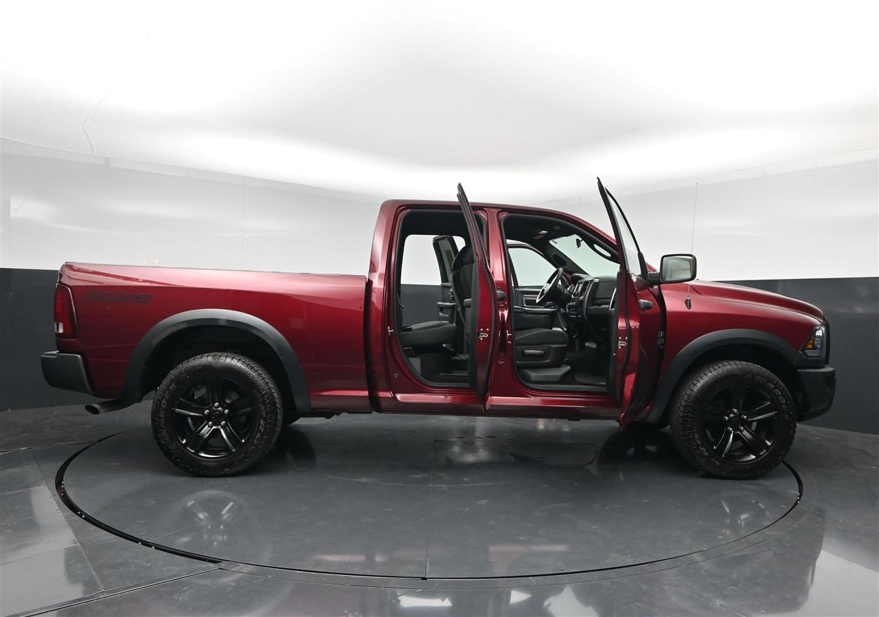 RAM 1500 SLT Quad Cab 4WD 2021
