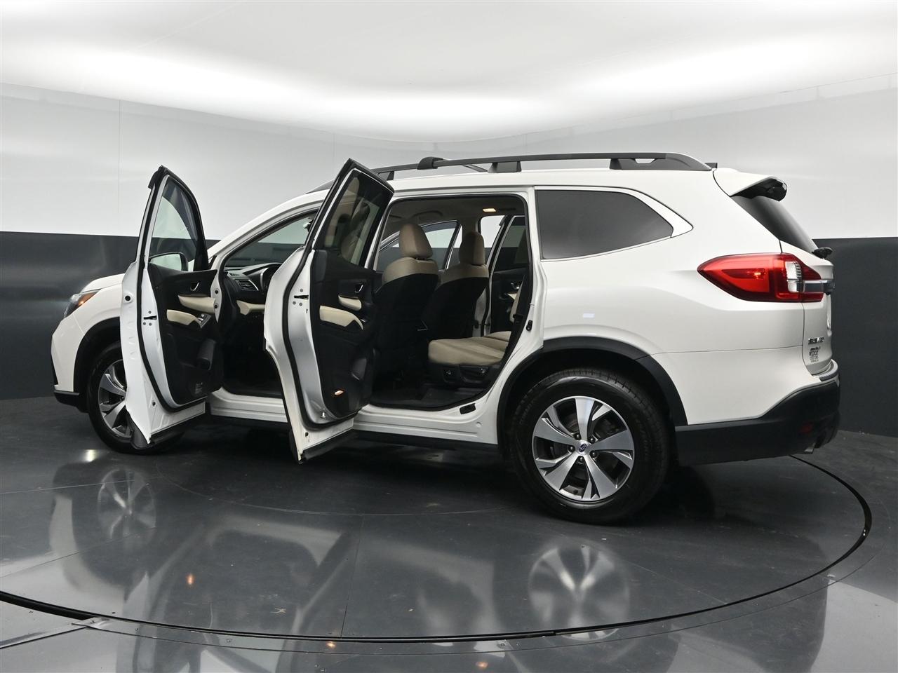 Subaru Ascent Premium 2022