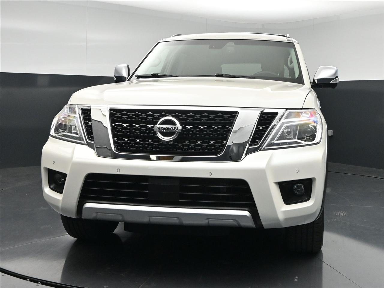 Nissan Armada Platinum AWD 2017