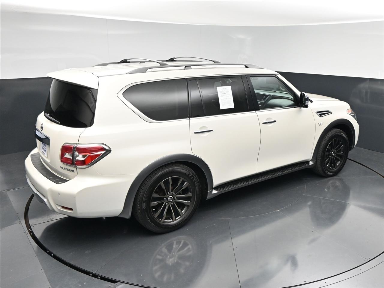 Nissan Armada Platinum AWD 2017
