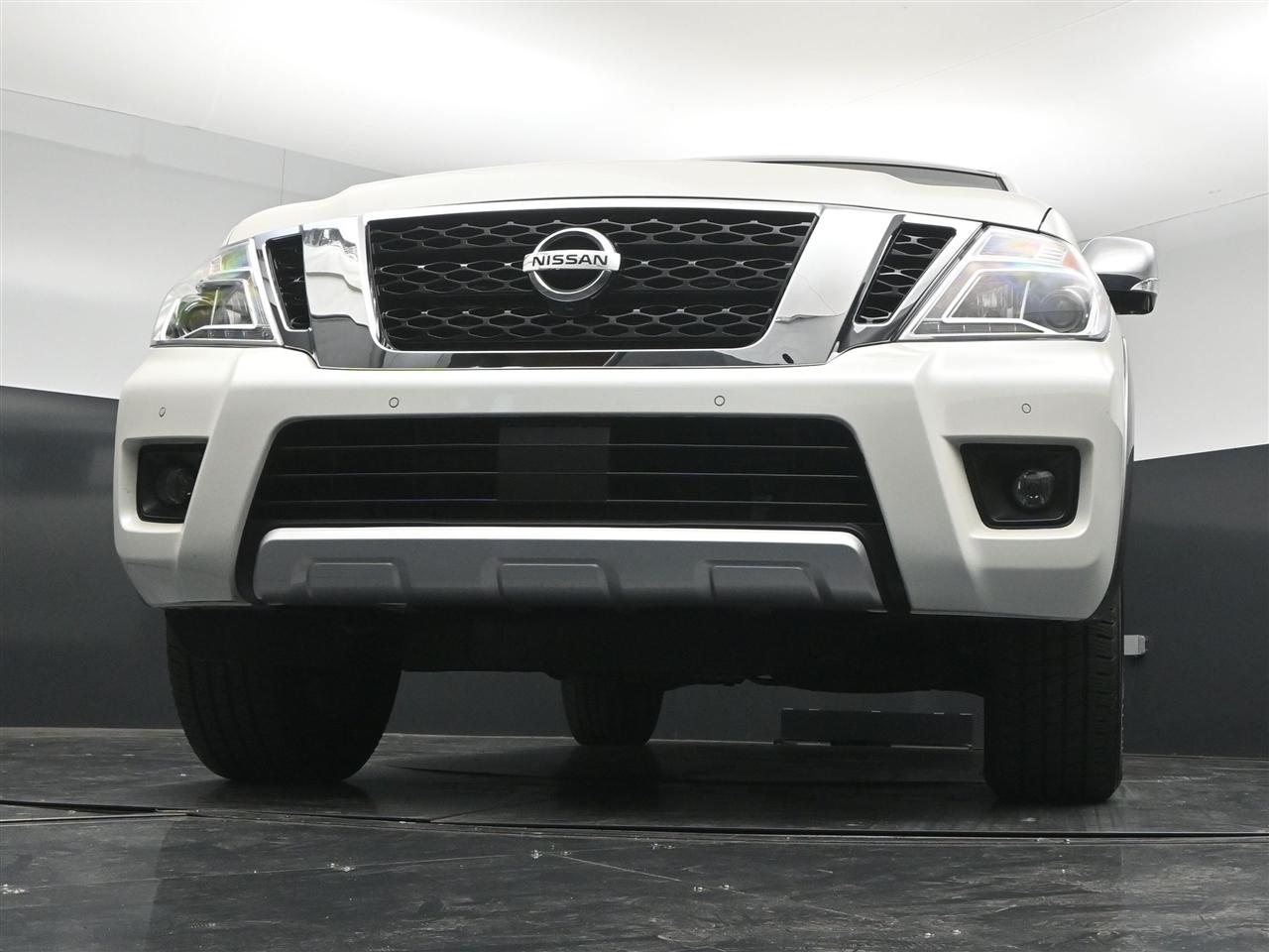 Nissan Armada Platinum AWD 2017